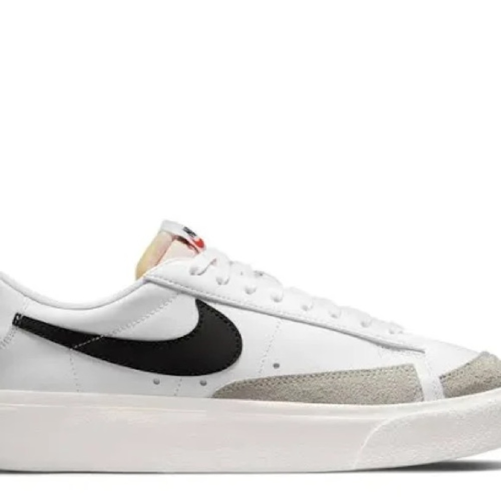 Nike Low-Top Sneaker - White/Black/Gray